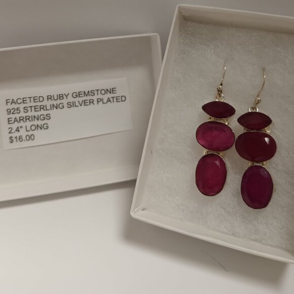 FACETED RUBY GEMSTONE 925 STERLING SILVER PLATED EARRINGS - Picture 1 of 1